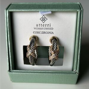 (NIB) David Yurman—esque Duo Tone Hoops With CZ Accents